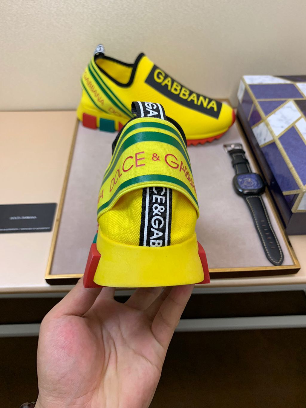D*G sneaker
